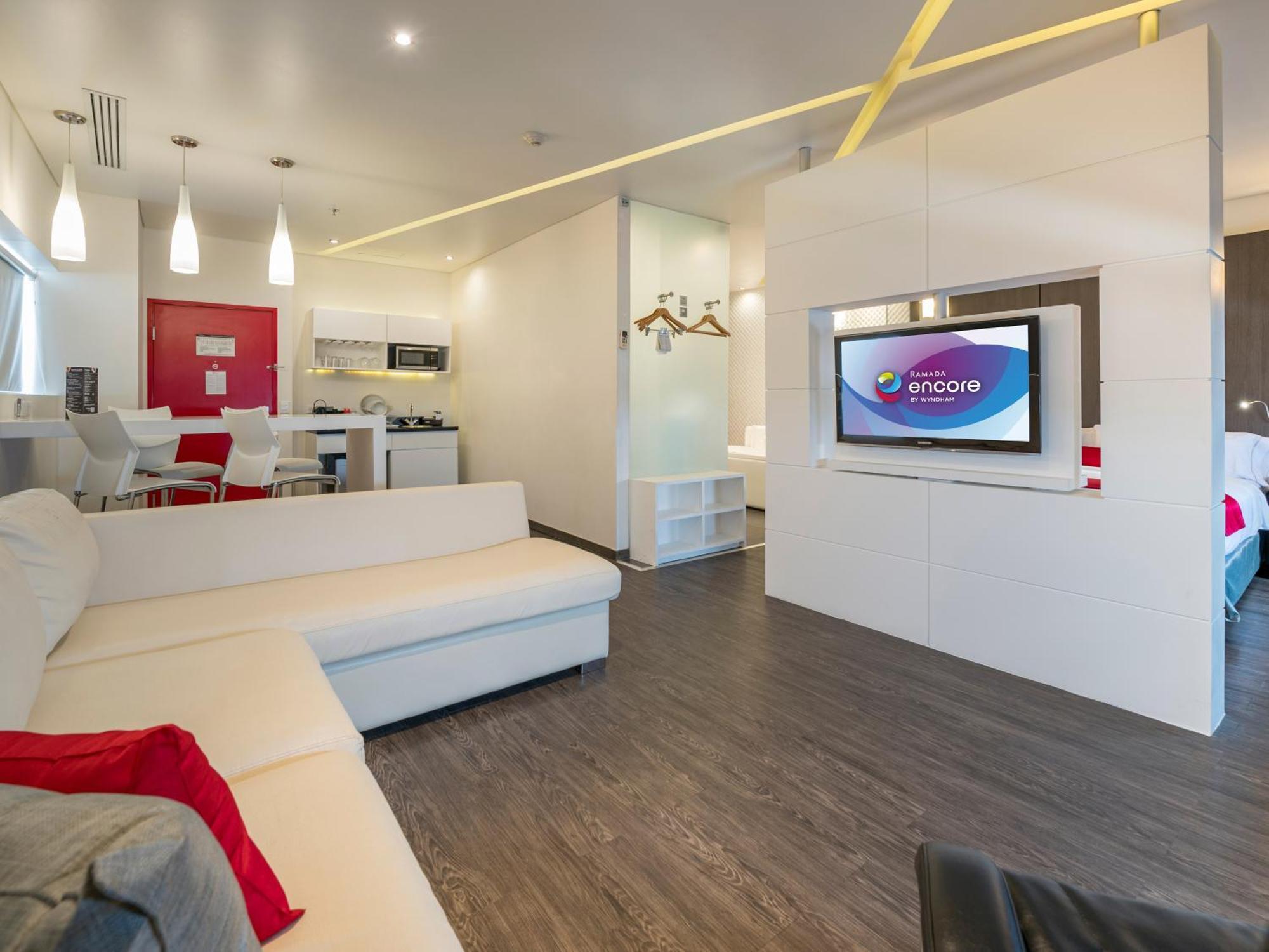 Ramada Encore By Wyndham Пуебла Екстериор снимка